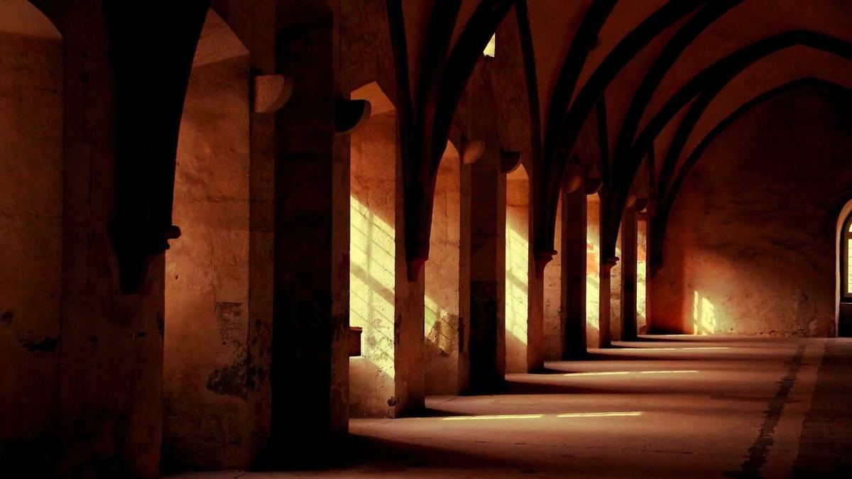 安徽财经大学调研队,走进大数据